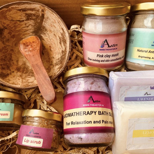 Bath and Body Self Care & Spa Gift Hamper Kit with Pink Clay Mask